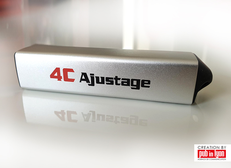 batterie-externe-logotype-4cajustage